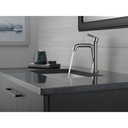 Delta 15849LF-SS Single-Hole Bathroom Faucet 1L