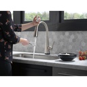 Delta 19802TZ-SP-DST Touch2O Pull-Down Kitchen Faucet 1L