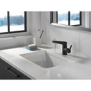 Delta 572-BLMPU-DST Single Handle Bathroom Faucet