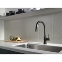Delta 9159TV-BL-DST Trinsic Voiceiq Single-Handle Pull-Down Kitchen Faucet Touch2O Matte Black