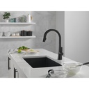 Delta 9191T-BL-DST Monrovia Single Handle Pull-Down Kitchen Faucet With Touch2O Technology Matte Black