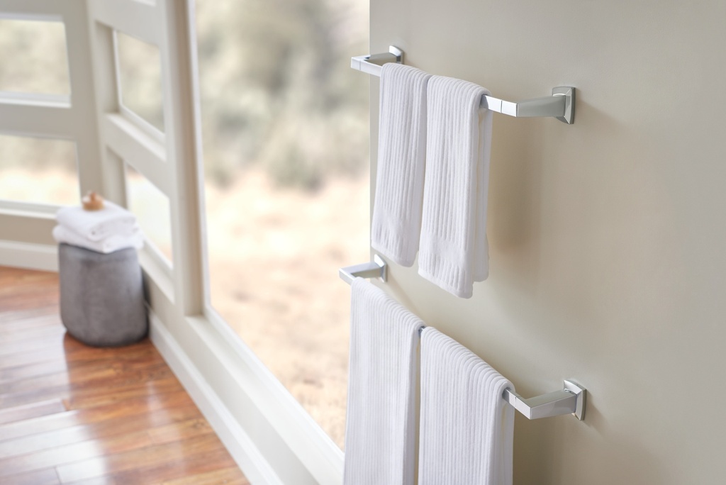 Brizo 692488-PC Vettis 24" Towel Bar