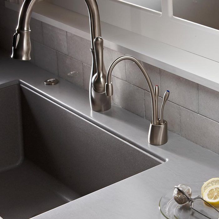 ISE F-HC1100C Faucet - Chrome 3